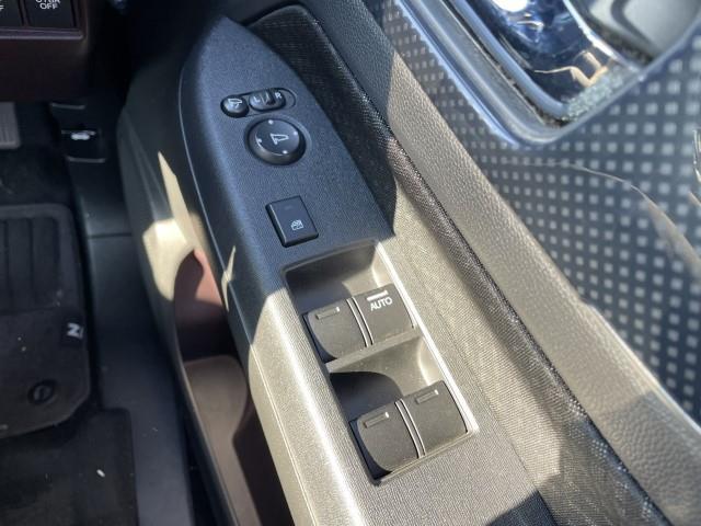 N-WGNカスタム G・Aパッケージ 純正メモリーナビ バックカメラ クルーズコントロール エンジンスターター 衝突軽減システム 電動格納ミラー ステアリングリモコン ワンセグTV(9枚目)