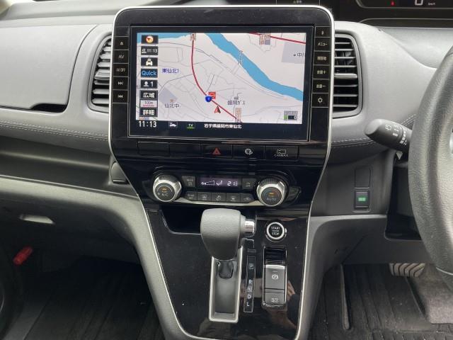 セレナ ハイウェイスターV プロパイロット 電動サイドステップ BSM フリップダウンモニター 両側パワースライドドア 純正10インチSDナビ アラウンドビューモニター パーキングアシスト ETC(4枚目)