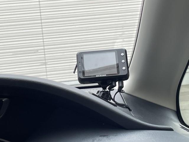 セレナ ハイウェイスターV プロパイロット 電動サイドステップ BSM フリップダウンモニター 両側パワースライドドア 純正10インチSDナビ アラウンドビューモニター パーキングアシスト ETC(14枚目)