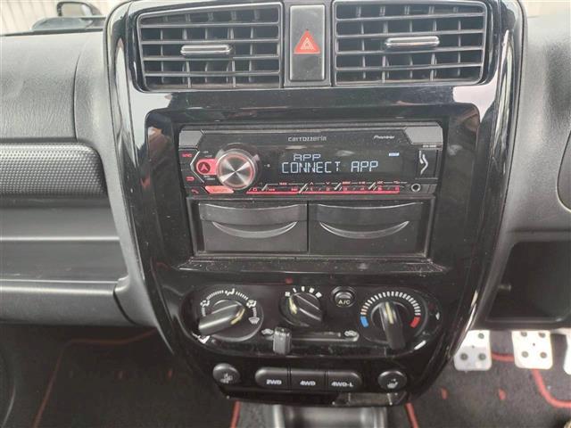 ジムニー クロスアドベンチャー　前後ショートバンパー　ヨコハマジオランダーＭ／Ｔ　スキッドプレート　ＬＥＤテールランプ　カロッツェリアツィーター　カロッツェリアＣＤオーディオ　シートヒーター　フォグライト（8枚目）