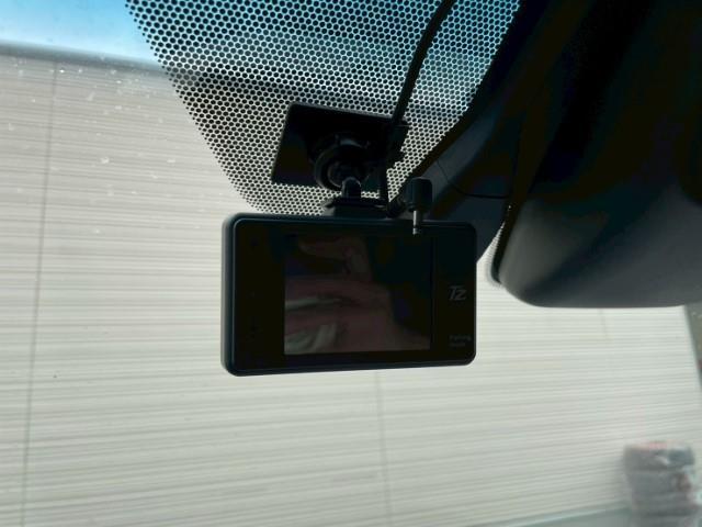 アルファードハイブリッド ＳＲ　Ｃパッケージ　両側パワースライドドア　社外セキュリティ　フリップダウンモニター　プリクラッシュセーフティ　レーンキープアシスト　ＲＣＴＡ　デジタルインナーミラー　パーキングアシスト　ステアリングヒーター（12枚目）