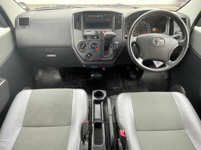 タウンエースバン ＧＬ　前後ドライブレコーダー　センターデフロック　純正ラバーマット　ＥＴＣ　純正オーディオ　リアフォグライト（2枚目）