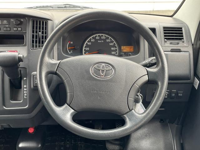 タウンエースバン ＧＬ　前後ドライブレコーダー　センターデフロック　純正ラバーマット　ＥＴＣ　純正オーディオ　リアフォグライト（10枚目）