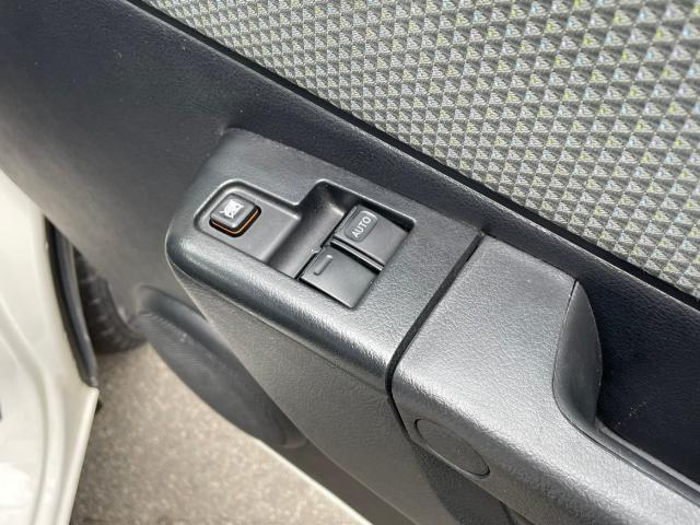 タウンエースバン ＧＬ　前後ドライブレコーダー　センターデフロック　純正ラバーマット　ＥＴＣ　純正オーディオ　リアフォグライト（11枚目）