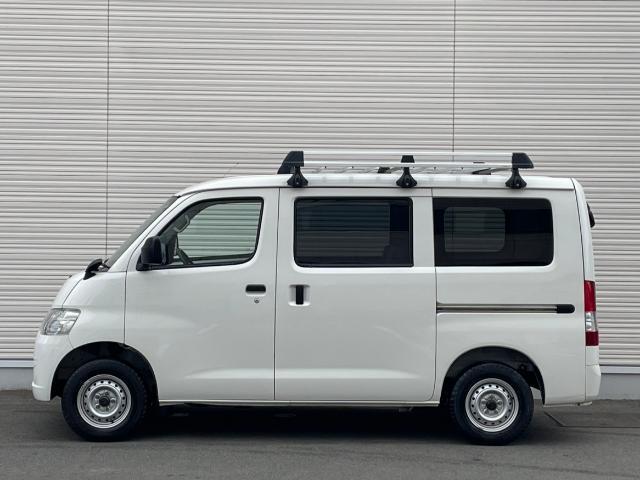 タウンエースバン ＧＬ　前後ドライブレコーダー　センターデフロック　純正ラバーマット　ＥＴＣ　純正オーディオ　リアフォグライト（26枚目）