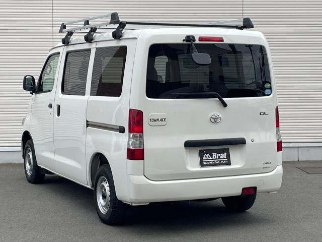 タウンエースバン ＧＬ　前後ドライブレコーダー　センターデフロック　純正ラバーマット　ＥＴＣ　純正オーディオ　リアフォグライト（27枚目）