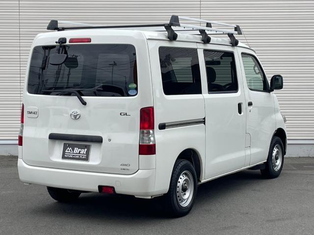 タウンエースバン ＧＬ　前後ドライブレコーダー　センターデフロック　純正ラバーマット　ＥＴＣ　純正オーディオ　リアフォグライト（28枚目）