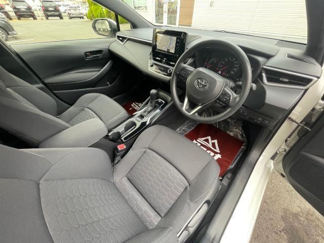 カローラスポーツ Ｇ　Ｘ　モデリスタエアロ　社外ＳＤナビ　ＣＤ／ＤＶＤ／ＢＴ／フルセグＴＶ　バックカメラ　純正ラバーマット　ドライブモード切替　ワイパーデアイサー　電動パーキンググブレーキ　純正エンジンスターター　ＥＴＣ（15枚目）