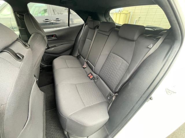 カローラスポーツ Ｇ　Ｘ　モデリスタエアロ　社外ＳＤナビ　ＣＤ／ＤＶＤ／ＢＴ／フルセグＴＶ　バックカメラ　純正ラバーマット　ドライブモード切替　ワイパーデアイサー　電動パーキンググブレーキ　純正エンジンスターター　ＥＴＣ（22枚目）