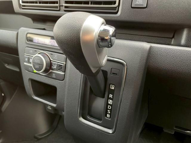 アトレー ＲＳ　両側パワースライドドア　リアヒーター　アダクティブクルーズコントロール　切替４ＷＤ　電動格納ミラー　フォグライト　アイドリングストップ　オートライト　ＬＥＤヘッドライト（7枚目）