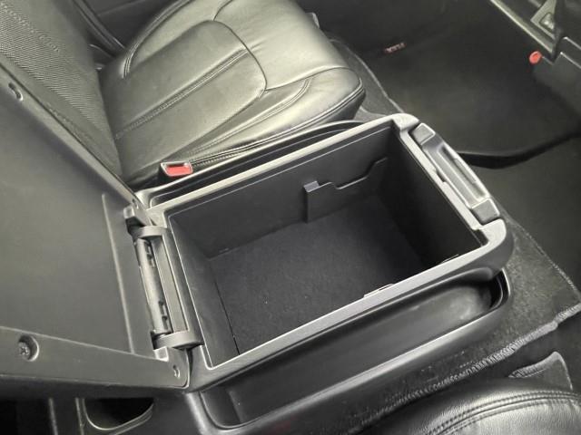 レジアスエースバン スーパーＧＬ　ダークプライム　社外メモリーナビ　フルセグＴＶ　バックカメラ　ＬＥＤヘッドライト　フロントスポイラー　オーバーフェンダー　シートカバー　前後ドライブレコーダー　ＬＥＤテールライト　ビルドインＥＴＣ（12枚目）