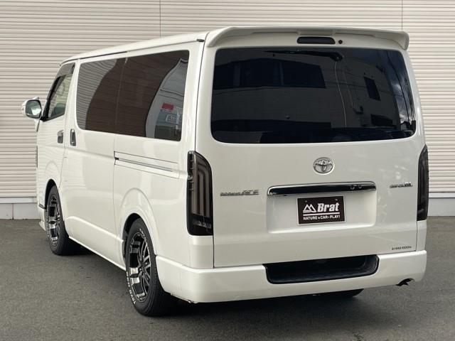 レジアスエースバン スーパーＧＬ　ダークプライム　社外メモリーナビ　フルセグＴＶ　バックカメラ　ＬＥＤヘッドライト　フロントスポイラー　オーバーフェンダー　シートカバー　前後ドライブレコーダー　ＬＥＤテールライト　ビルドインＥＴＣ（33枚目）