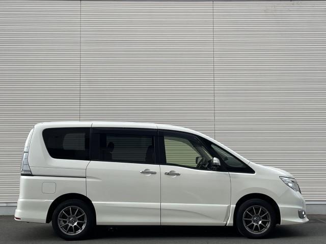 セレナ ハイウェイスター　アドバンスドセーフティパッケージ　４ＷＤ　片側パワースライドドア　クルーズコントロール　電動格納ミラー　バックカメラ　ＷＡＣ　アイドリングストップ　全方位カメラ（36枚目）