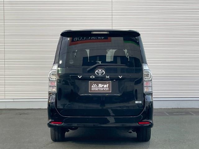 ヴォクシー ＺＳ　社外スピーカー　前方ドラレコ　両側パワースライドドア　ＥＴＣ　４ＷＤ　前席シートヒーター　アルパインナビ　電動格納ミラー（34枚目）