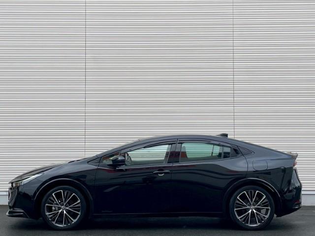 プリウス Z 全方位カメラ 黒革シート スマートキー 前席シートヒーター 前席シートエアコン プリクラッシュセーフティ ステアリングヒーター 2.0ETC オートハイビーム パワーバックドア パノラマルーフ(33枚目)
