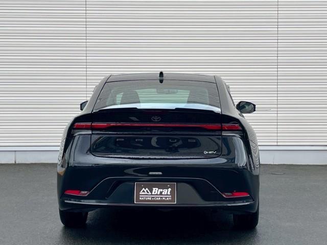 プリウス Z 全方位カメラ 黒革シート スマートキー 前席シートヒーター 前席シートエアコン プリクラッシュセーフティ ステアリングヒーター 2.0ETC オートハイビーム パワーバックドア パノラマルーフ(35枚目)