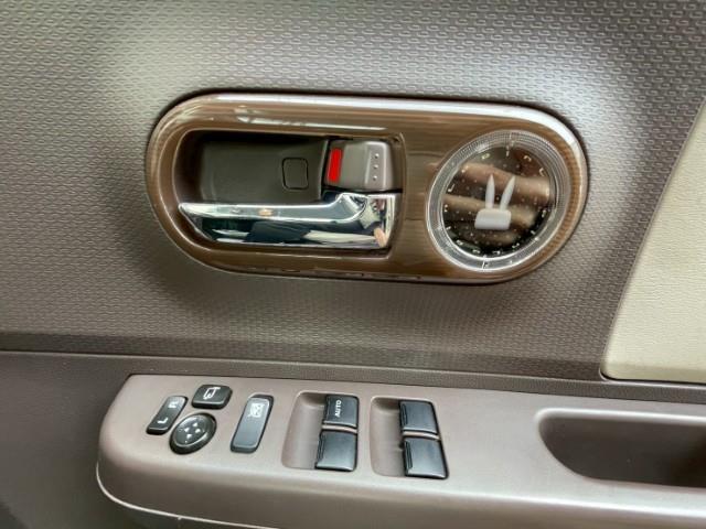 アルトラパンショコラ Ｘ　社外ＳＤナビ　電格ミラー　ＡＢＳ　オートライト　レザーシート　純正フロアマット　アイドリングストップ　ビルトインＥＴＣ（14枚目）