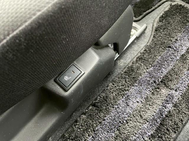 ソリオバンディット ハイブリッドMV フォグランプ アルパインフリップダウンモニター 電動格納ミラー パドルシフト コーナーセンサー 前席シートヒーター 両側パワースライドドア ドラレコ ETC クルーズコントロール アイドリングストップ(8枚目)