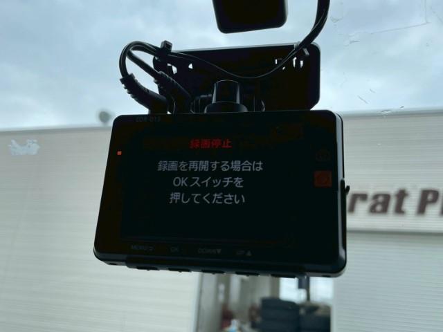 ソリオバンディット ハイブリッドMV フォグランプ アルパインフリップダウンモニター 電動格納ミラー パドルシフト コーナーセンサー 前席シートヒーター 両側パワースライドドア ドラレコ ETC クルーズコントロール アイドリングストップ(10枚目)