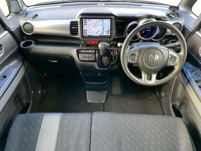 N-BOXスラッシュ G・ターボAパッケージ 純正8インチSDナビパドルシフト ステアリングリモコン 電動格納ミラー フォグランプ エンジンスタートボタン 4WD スマートキー バックカメラ ETC フロアマット(2枚目)