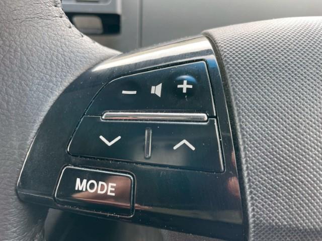 エスティマハイブリッド アエラス プレミアムエディション 純正HDDナビ ステアリングリモコン 電格ミラー フォグライト 純正フリップダウン オートライト 運転席パワーシート 社外フロアマット ETC(10枚目)