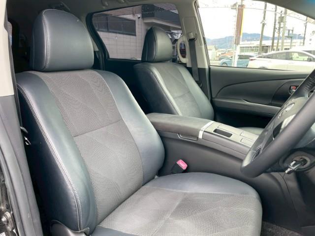 エスティマハイブリッド アエラス プレミアムエディション 純正HDDナビ ステアリングリモコン 電格ミラー フォグライト 純正フリップダウン オートライト 運転席パワーシート 社外フロアマット ETC(13枚目)