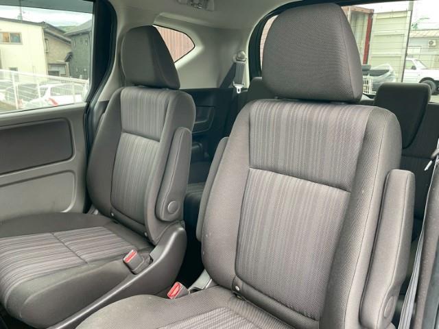 フリードハイブリッド ハイブリッド・Gホンダセンシング スペアキー バックカメラ スマートキー ホンダセンシング レーダークルーズ LEDヘッドライト 両側パワースライドドア ETC 前方ドラレコ フリップダウンモニター 横滑り防止(16枚目)