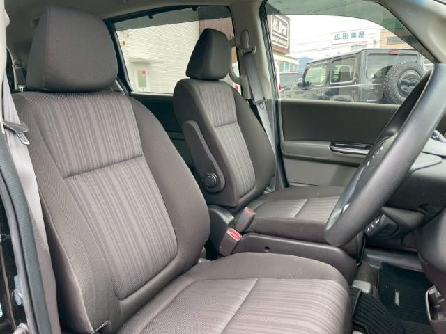 フリードハイブリッド ハイブリッド・Gホンダセンシング スペアキー バックカメラ スマートキー ホンダセンシング レーダークルーズ LEDヘッドライト 両側パワースライドドア ETC 前方ドラレコ フリップダウンモニター 横滑り防止(17枚目)