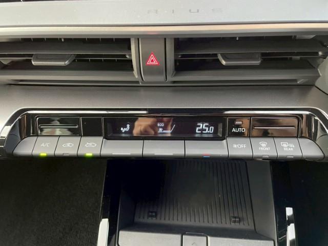プリウス U 純正ディスプレイオーディオ フルセグTV 全方位カメラ ステアリングヒーター 社外前後ドライブレコーダー レーダークルーズコントロール LEDヘッドライト ETC2.0 AVH ステアリングリモコン(7枚目)