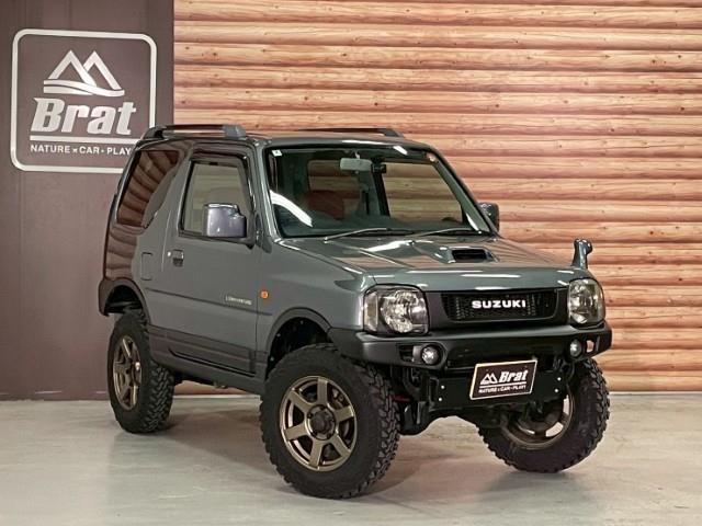 ジムニー ランドベンチャー　１６ＡＷ　ＣＳＴ　ＺＥＲＯ１　ＨＹＰＥＲ　Ｊ６　ヨコハマ　ジオランダー　Ｍ／Ｔ　２インチリフトアップキット　ＦＡＲＭ　ウレタン製バンパー　フジツボマフラー　Ｂｒａｔオリジナルリアウィング　グリル（18枚目）