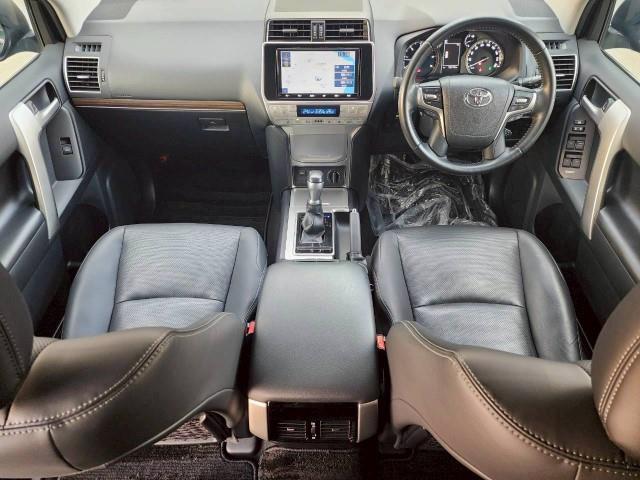 ランドクルーザープラド TX Lパッケージ 純正SDナビ 純正エンジンスターター レーダークルーズコントロール 寒冷地仕様 エクストリームJ17インチアルミ ドライブレコーダー 電動格納ミラー コーナーセンサー シートヒーター(2枚目)