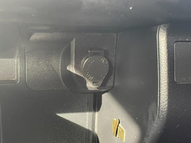 サクシードバン UL 全塗装 4WD ルーフラック ETC フロアマット オートライト 横滑り防止 ヘッドライトレベライザー(7枚目)