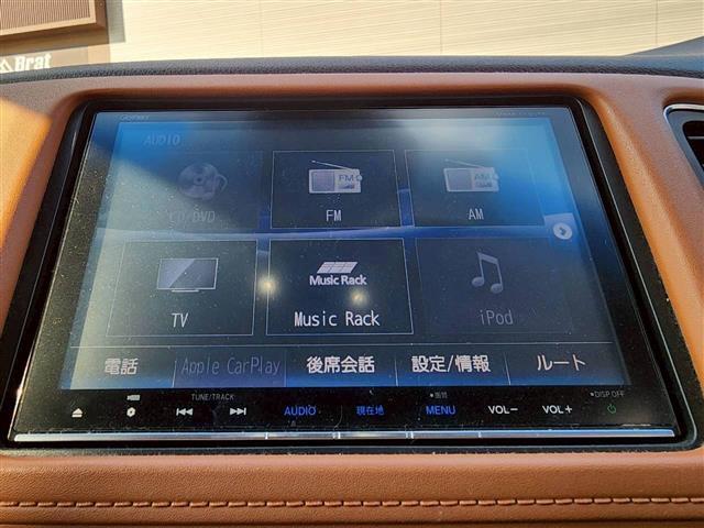 ヴェゼル ハイブリッドZ・ホンダセンシング 純正ナビBT/CD/フルセグTV/HDMIバックカメラ純正エンジンスタータークルーズコントロールLEDヘッドライトフロントフォグレーンキープアシストホンダセンシング前席シートヒーター(4枚目)
