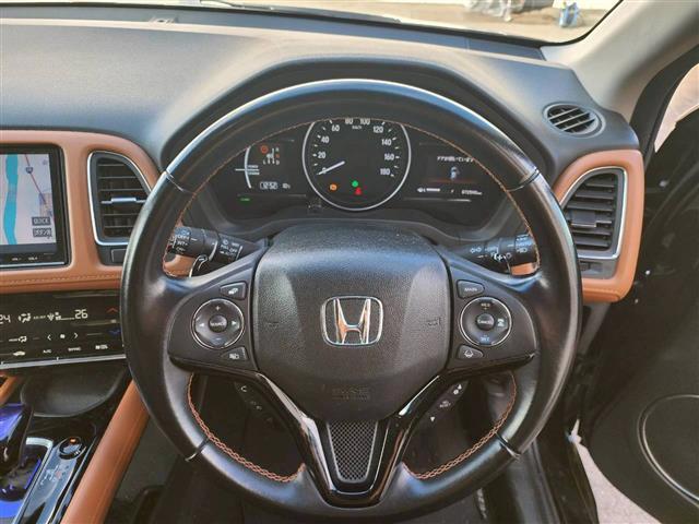 ヴェゼル ハイブリッドZ・ホンダセンシング 純正ナビBT/CD/フルセグTV/HDMIバックカメラ純正エンジンスタータークルーズコントロールLEDヘッドライトフロントフォグレーンキープアシストホンダセンシング前席シートヒーター(10枚目)