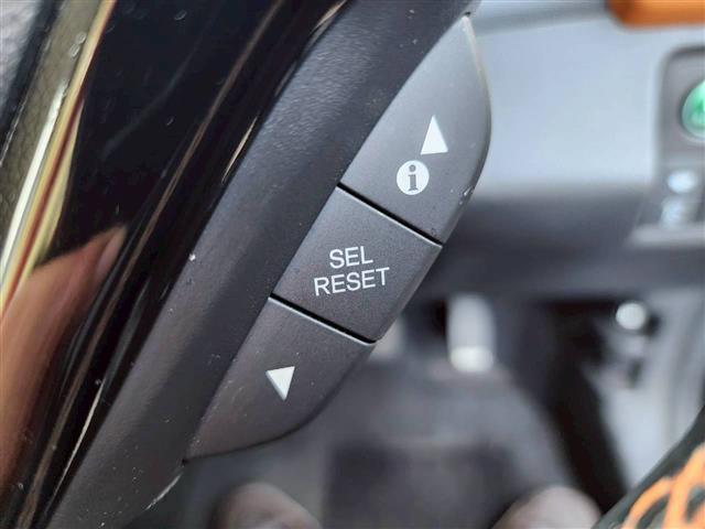 ヴェゼル ハイブリッドZ・ホンダセンシング 純正ナビBT/CD/フルセグTV/HDMIバックカメラ純正エンジンスタータークルーズコントロールLEDヘッドライトフロントフォグレーンキープアシストホンダセンシング前席シートヒーター(16枚目)