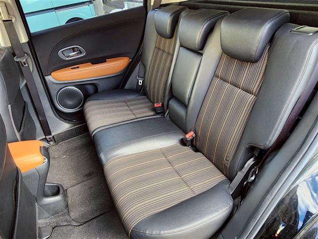 ヴェゼル ハイブリッドZ・ホンダセンシング 純正ナビBT/CD/フルセグTV/HDMIバックカメラ純正エンジンスタータークルーズコントロールLEDヘッドライトフロントフォグレーンキープアシストホンダセンシング前席シートヒーター(26枚目)