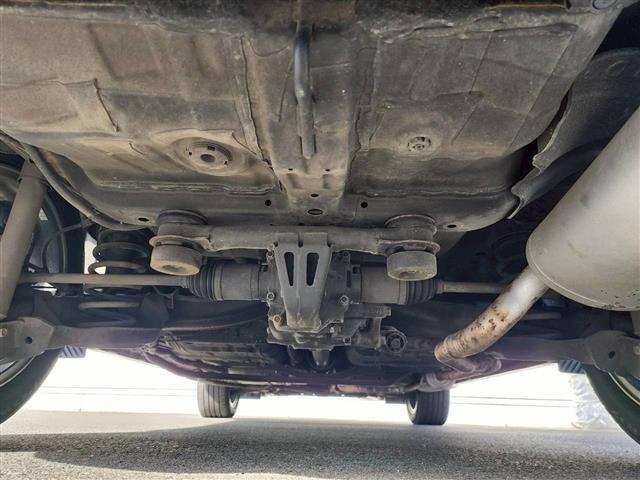 ヴェゼル ハイブリッドZ・ホンダセンシング 純正ナビBT/CD/フルセグTV/HDMIバックカメラ純正エンジンスタータークルーズコントロールLEDヘッドライトフロントフォグレーンキープアシストホンダセンシング前席シートヒーター(32枚目)