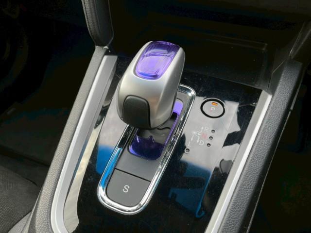 シャトル ハイブリッドX 純正ナビ バックカメラ パドルシフト クルーズコントロール LEDヘッドライト 電動格納ミラー ステアリングリモコン フロントワイパーデアイサー ETC(9枚目)