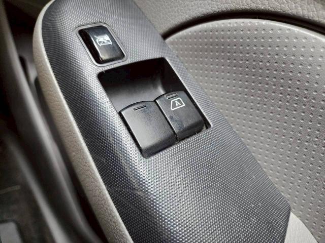 NV350キャラバンバン DX アラウンドビューモニター 社外オーディオ フルセグ/CD/BT 純正フロアマット 衝突被害軽減ブレーキ ETC 切替4WD レザー調シートカバー スペアキー(14枚目)