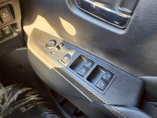 ★当社は、新車、中古車注文販売、整備、車検、修理板金、塗装、買い取り、ボディーコーティング加工、各種ドレスアップパーツに至るまで、幅広く行っています★