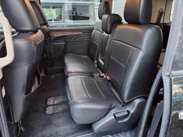 ★当社は、新車、中古車注文販売、整備、車検、修理板金、塗装、買い取り、ボディーコーティング加工、各種ドレスアップパーツに至るまで、幅広く行っています★オートローンについても大歓迎！ご相談下さい！！