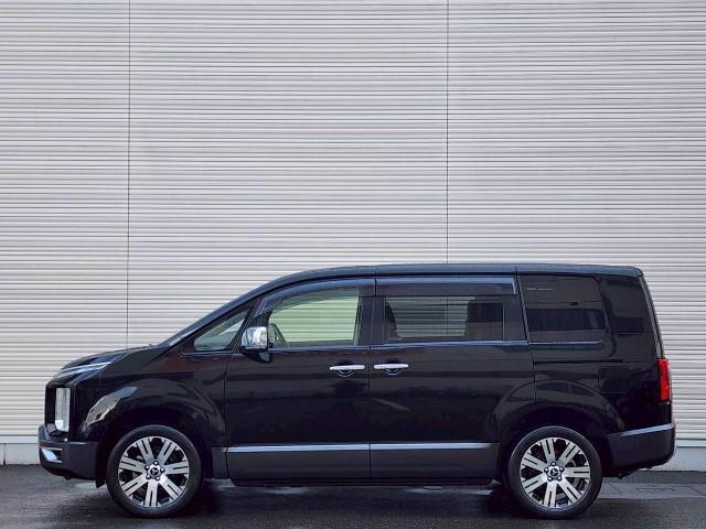 ★グレード、オプション、カラーリングなど多様な種類のお車を揃えております。見比べながらご覧頂けます★