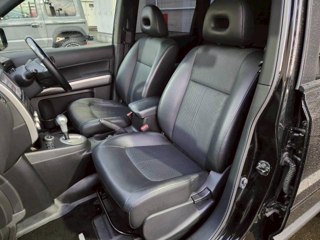 ★グレード、オプション、カラーリングなど多様な種類のお車を揃えております。見比べながらご覧頂けます★