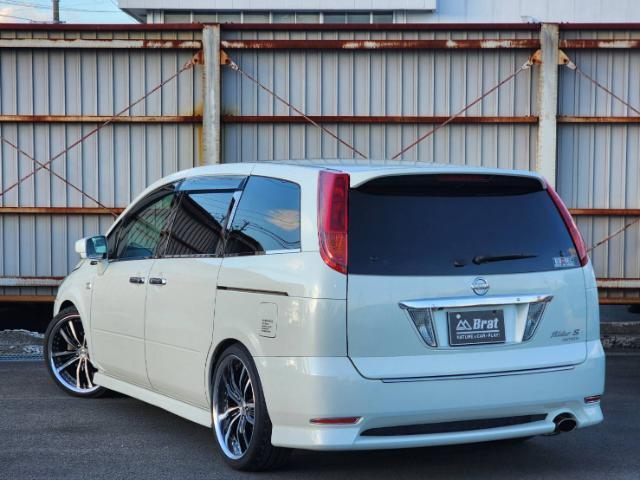 プレサージュ ライダーアルファＩＩ　ローダウン　純正ナビ　Ｂｌｕｅｔｏｏｔｈ／ＣＤ　バックカメラ　サンルーフ　後列用モニター　片側パワースライドドア　社外エンジンスターター（2枚目）