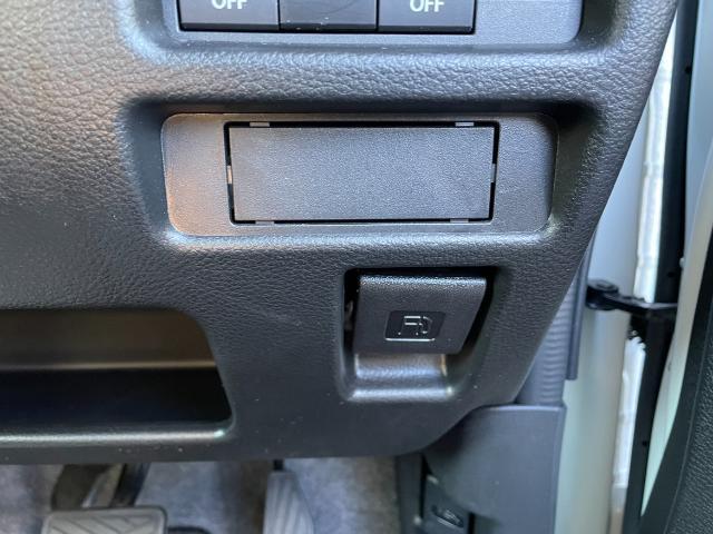 ハスラー ハイブリッドＸ　社外ＳＤナビ　Ｂｌｕｅｔｏｏｔｈ／フルセグＴＶ／ＣＤ／ＤＶＤ　全方位カメラ　前席シートヒーター　社外エンジンスターター　ＬＥＤヘッドライト　４ＷＤ　前方ドライブレコーダー　アイドリングストップ（9枚目）