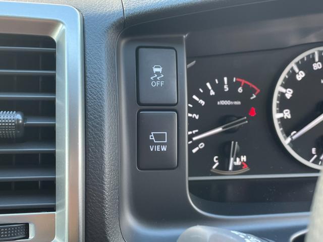 ハイエースワゴン ＧＬ　前後ソナー　デジタルインナーミラー　ＬＥＤヘッドライト　フォグ　片側パワスラ　純正フロアマット　オートハイビーム　トヨタセーフティセンス　スペアキー　保証書　取扱説明書（8枚目）