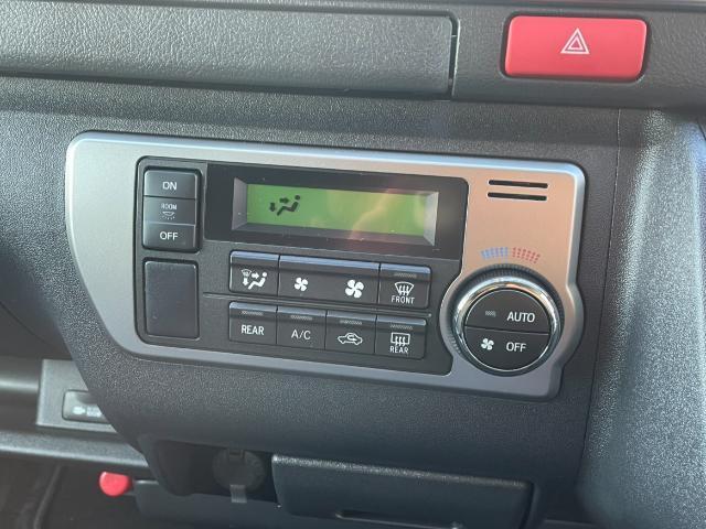 ハイエースワゴン ＧＬ　前後ソナー　デジタルインナーミラー　ＬＥＤヘッドライト　フォグ　片側パワスラ　純正フロアマット　オートハイビーム　トヨタセーフティセンス　スペアキー　保証書　取扱説明書（13枚目）