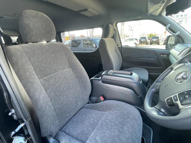 ハイエースワゴン ＧＬ　前後ソナー　デジタルインナーミラー　ＬＥＤヘッドライト　フォグ　片側パワスラ　純正フロアマット　オートハイビーム　トヨタセーフティセンス　スペアキー　保証書　取扱説明書（23枚目）