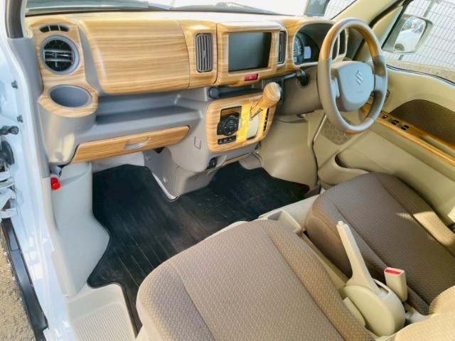 エブリイ ジョインターボ　１４ＡＷ　デザートテックＬＣ－８　マックストレックエクストリームＲ／Ｔ　リフトアップキット　シートカバー　マット茶木目インテリパネル　マット茶木目ハンドル　ＬＥＤヘッドライト　純正ラバーマット（15枚目）