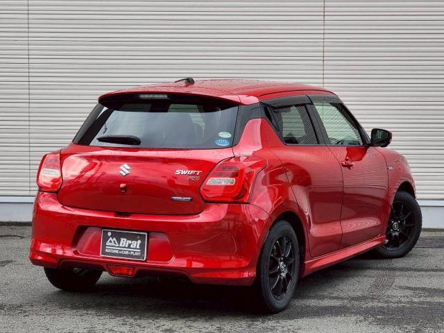 スイフト ハイブリッドＲＳ　全方位モニター　純正メモリナビ　ＣＤ／ＤＶＤ／ＢＴ／フルセグ　純正フロアマット　シートヒーター　ＵＳＢ接続　保証書　取扱説明書　スペアキー（13枚目）